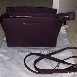 Michael Kors Medium Selma Crossbody